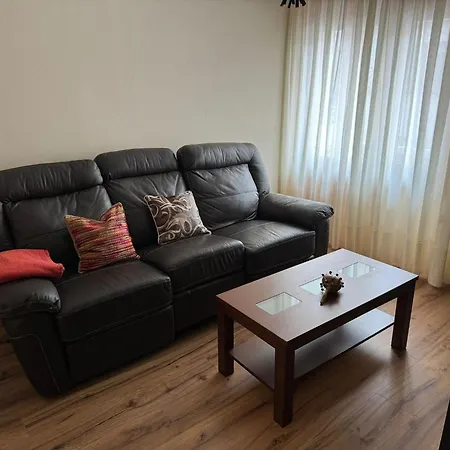 Lebredo Apartment La Caridad